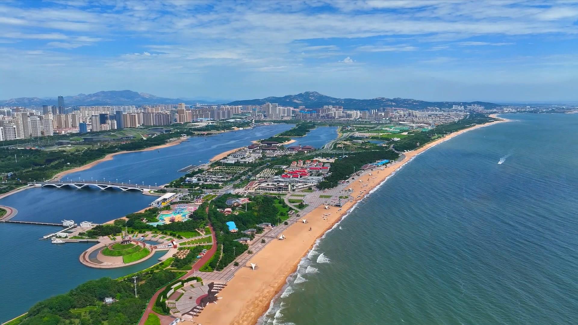 山东的温情日常，友情、家庭与爱的交织故事